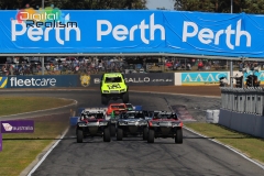 Perth2018(DarinMandy)_7115