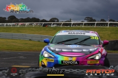 Sandown2018(DarinMandy)_1744