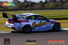 Sandown2018(DarinMandy)_3301