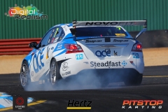 Sandown2018(DarinMandy)_3730