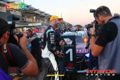 Townsville2018(DarinMandy)_5071