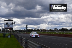 LR-Brown-Wins-TCR-Championship-1-Sandown