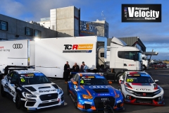 LR-TCR-Cars-1-The-Bend-