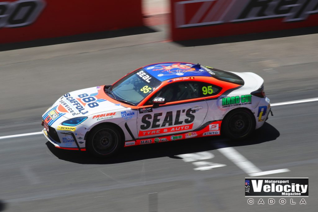 2026-Bathurst1000-DarinMandy_0487